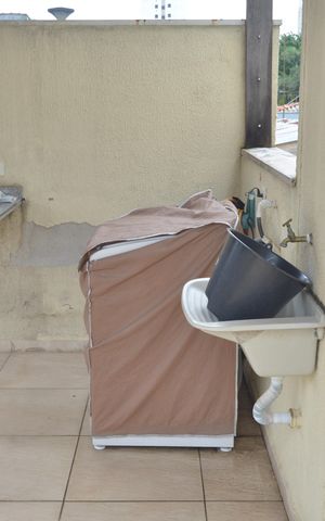 Apartamento à venda com 80m², 2 quartos e 1 vagaAera de Serviço