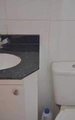 Apartamento à venda com 80m², 2 quartos e 1 vagaBanheiro Social