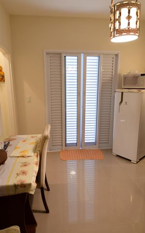 Casa à venda com 700m², 6 quartos e 20 vagasQuarto 4 - Suíte