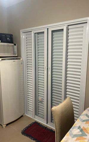 Casa à venda com 700m², 6 quartos e 20 vagas Casa à venda com 700m², 6 quartos e 20 vagasQuarto 5 - Suíte