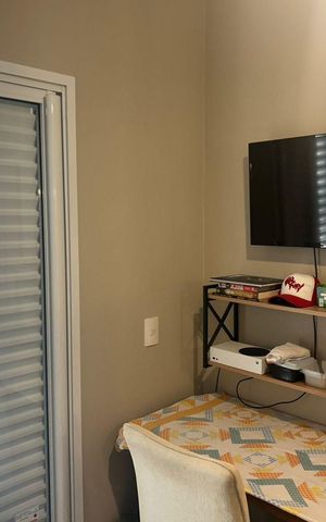 Casa à venda com 700m², 6 quartos e 20 vagas Casa à venda com 700m², 6 quartos e 20 vagasQuarto 5 - Suíte