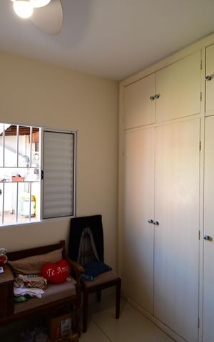 Casa à venda com 700m², 6 quartos e 20 vagasQuarto 6 - Suíte Externa