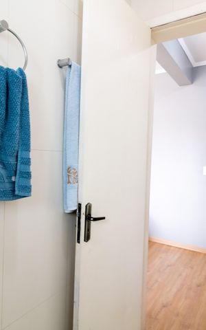 Casa à venda com 356m², 4 quartos e 2 vagasBanheiro da Suíte 1