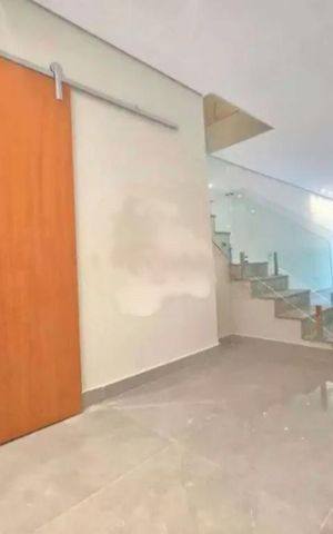 Casa à venda com 145m², 3 quartos e 2 vagas