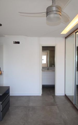 Apartamento à venda com 90m², 2 quartos e 2 vagasSuíte 1