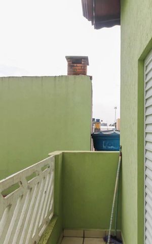 Casa à venda com 500m², 3 quartos e 2 vagas Casa à venda com 500m², 3 quartos e 2 vagasVaranda da Suite 2