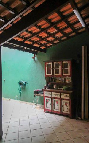 Casa à venda com 500m², 3 quartos e 2 vagas Casa à venda com 500m², 3 quartos e 2 vagasChurrasqueira