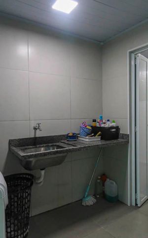 Casa à venda com 500m², 3 quartos e 2 vagas Casa à venda com 500m², 3 quartos e 2 vagasÁrea de Serviço