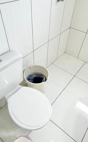 Casa à venda com 110m², 3 quartos e 1 vaga Casa à venda com 110m², 3 quartos e 1 vagaBanheiro da Suíte