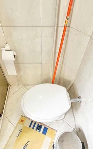 Casa à venda com 110m², 3 quartos e 1 vaga Casa à venda com 110m², 3 quartos e 1 vagaBanheiro
