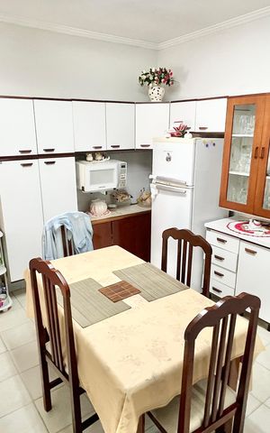 Casa à venda com 110m², 3 quartos e 1 vaga Casa à venda com 110m², 3 quartos e 1 vagaCozinha