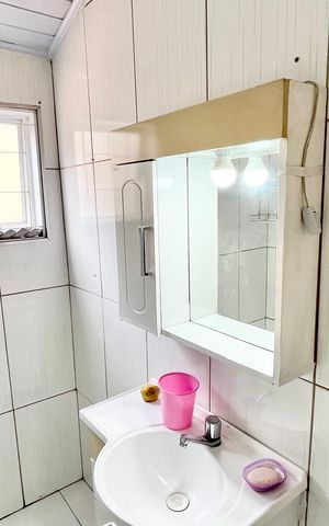 Casa à venda com 110m², 3 quartos e 1 vaga Casa à venda com 110m², 3 quartos e 1 vagaBanheiro da Suíte