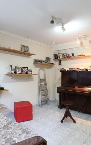 Casa à venda com 190m², 4 quartos e 2 vagasSala 2