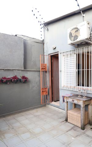 Casa à venda com 190m², 4 quartos e 2 vagasVaranda 