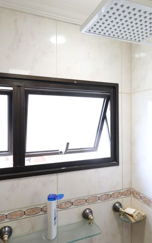 Casa à venda com 190m², 4 quartos e 2 vagasBanheiro da Suíte 1