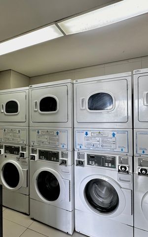 Apartamento à venda com 48m², 1 quarto e 1 vaga Apartamento à venda com 48m², 1 quarto e 1 vagaLavanderia