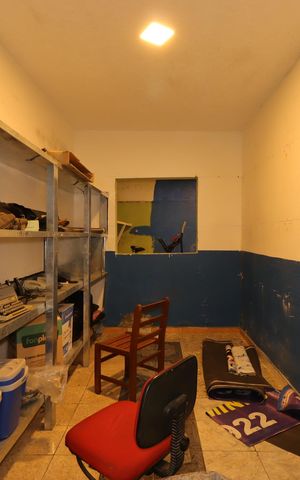Casa para alugar com 300m², 3 quartos e 3 vagasDepósito