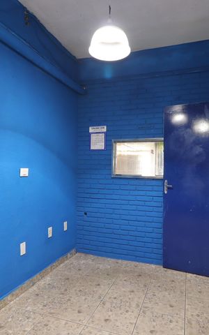 Casa para alugar com 300m², 3 quartos e 3 vagasEscritório