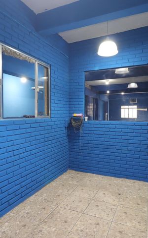 Casa para alugar com 300m², 3 quartos e 3 vagasEscritório