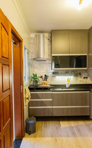 Casa de condomínio à venda com 77m², 3 quartos e 2 vagas Casa de condomínio à venda com 77m², 3 quartos e 2 vagasCozinha