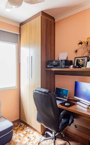 Casa de condomínio à venda com 77m², 3 quartos e 2 vagas Casa de condomínio à venda com 77m², 3 quartos e 2 vagasQuarto 3
