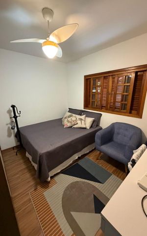 Casa à venda com 68m², 2 quartos e 2 vagasQuarto