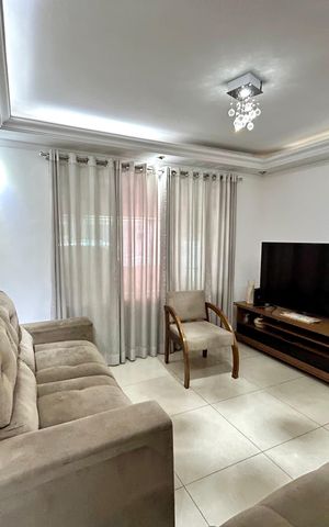 Casa à venda com 151m², 3 quartos e 2 vagas Casa à venda com 151m², 3 quartos e 2 vagasSala