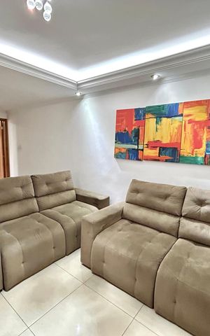 Casa à venda com 151m², 3 quartos e 2 vagas Casa à venda com 151m², 3 quartos e 2 vagasSala
