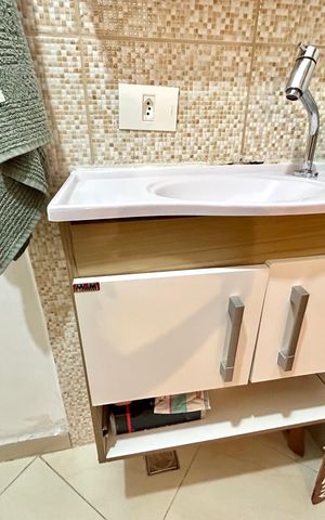 Casa à venda com 151m², 3 quartos e 2 vagas Casa à venda com 151m², 3 quartos e 2 vagasBanheiro 2