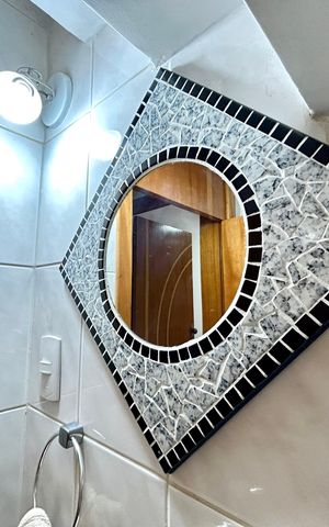 Casa à venda com 151m², 3 quartos e 2 vagas Casa à venda com 151m², 3 quartos e 2 vagasLavabo