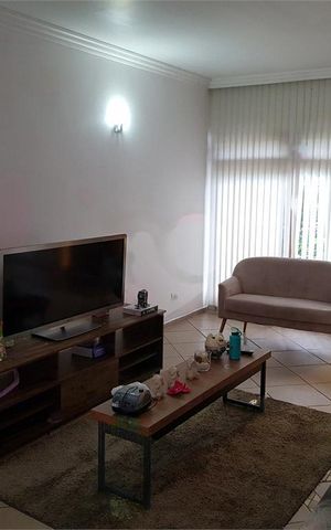 Casa à venda com 324m², 4 quartos e 3 vagas