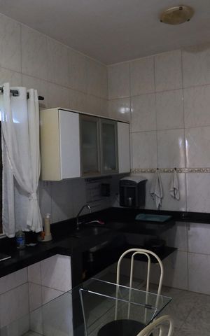 Casa à venda com 360m², 2 quartos e 3 vagas Casa à venda com 360m², 2 quartos e 3 vagasCozinha