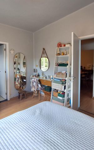 Casa à venda com 350m², 3 quartos e 3 vagas Casa à venda com 350m², 3 quartos e 3 vagasSuíte 1