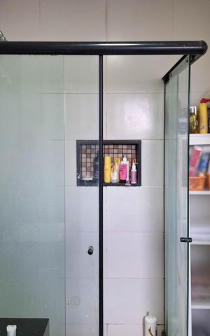 Casa à venda com 350m², 3 quartos e 3 vagas Casa à venda com 350m², 3 quartos e 3 vagasBanheiro da Suíte 1