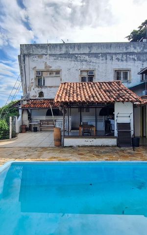 Casa à venda com 350m², 3 quartos e 3 vagas Casa à venda com 350m², 3 quartos e 3 vagasQuintal