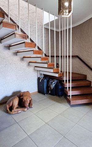 Casa à venda com 350m², 3 quartos e 3 vagas Casa à venda com 350m², 3 quartos e 3 vagasSala 3