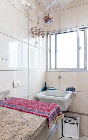 Apartamento à venda com 60m², 2 quartos e 1 vagaÁrea de Serviço