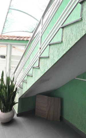 Casa à venda com 150m², 3 quartos e 2 vagasGaragem