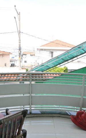 Casa à venda com 150m², 3 quartos e 2 vagasSacada da Sala