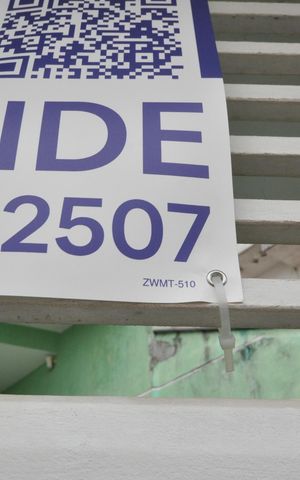 Casa à venda com 150m², 3 quartos e 2 vagasPlaca
