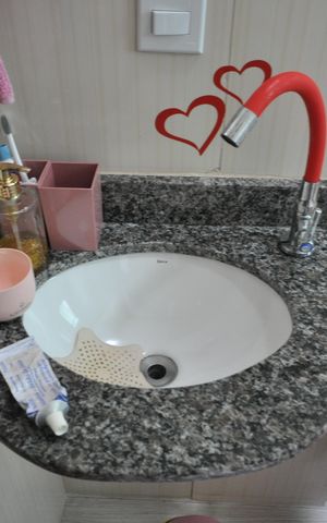 Casa à venda com 150m², 3 quartos e 2 vagasBanheiro da Suíte 2