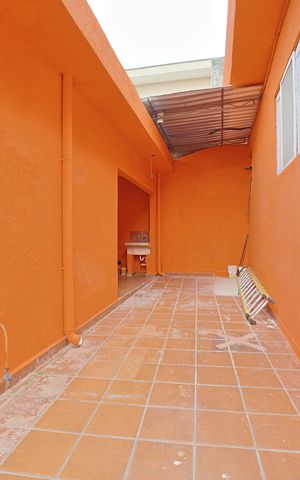Casa à venda com 200m², 3 quartos e 2 vagasQuintal