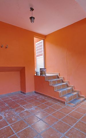 Casa à venda com 200m², 3 quartos e 2 vagasGaragem