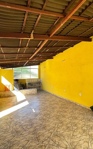 Casa à venda com 117m², 4 quartos e sem vagaTerraço