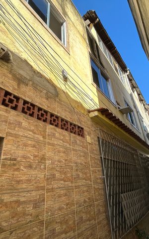 Casa à venda com 117m², 4 quartos e sem vagaFachada