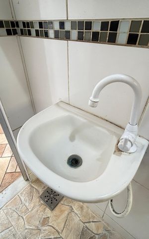 Casa à venda com 117m², 4 quartos e sem vagaBanheiro casa 3
