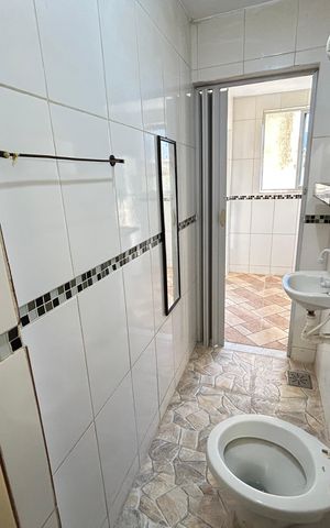 Casa à venda com 117m², 4 quartos e sem vagaBanheiro casa 3