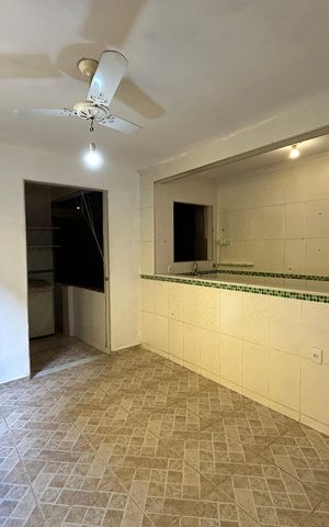 Casa à venda com 117m², 4 quartos e sem vagaSala casa 2