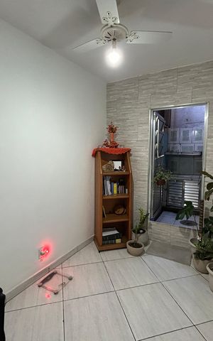 Casa à venda com 117m², 4 quartos e sem vagaSala