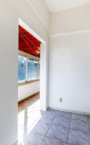 Apartamento para alugar com 275m², 4 quartos e 2 vagas Apartamento para alugar com 275m², 4 quartos e 2 vagasCloset